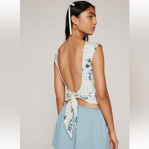 Kimchi Blue Talia Backless Boatneck Top | Size Small